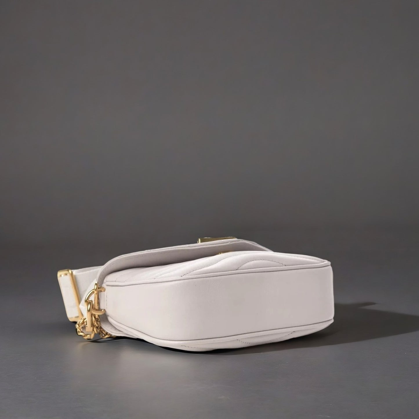 Calfskin New Wave Multi Pochette Brume