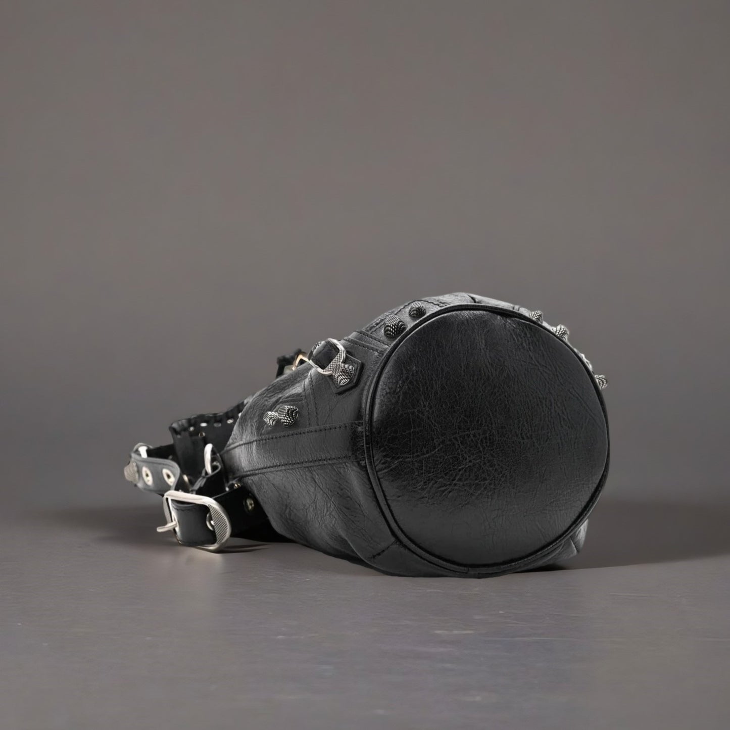 Agneau Arena Le Cagole Bucket Bag XS Black